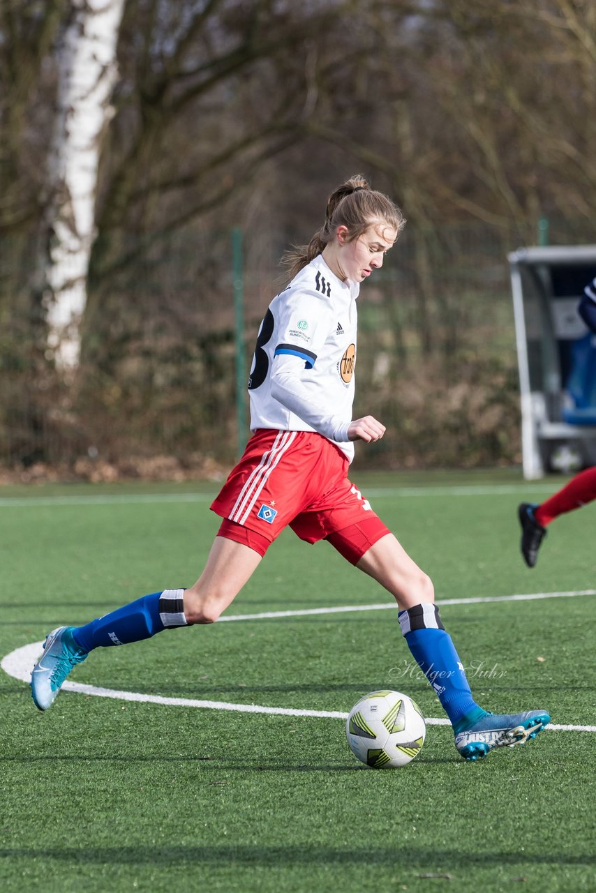 Bild 63 - wBJ HSV - F Holstein Kiel : Ergebnis: 0:6